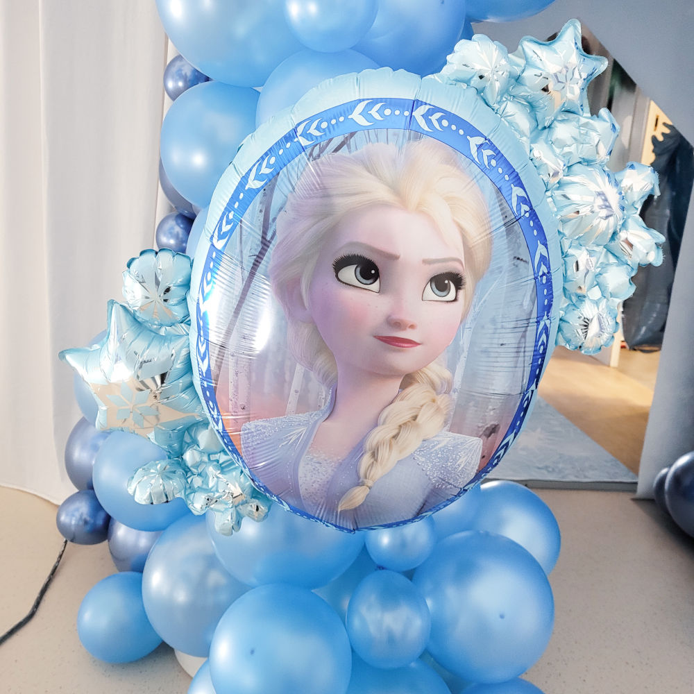 Anniversaire fille thème Reine des Neiges princesse Elsa